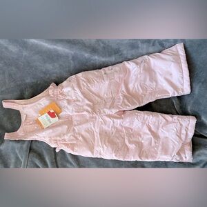 Gymboree snow suit Girls 18-24 months. New with tags.Padded waterproof fabric